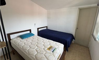 CASA EN VENTA A ORILLA DEL LAGO 