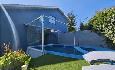 LOMAS DE CURAUMA / CASA CON PISCINA TEMPERADA / 4D 4B 3E