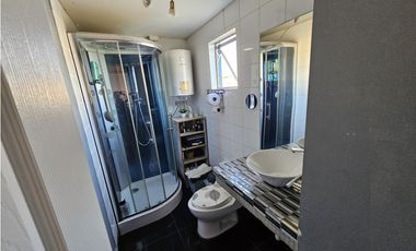 LOMAS DE CURAUMA / CASA CON PISCINA TEMPERADA / 4D 4B 3E