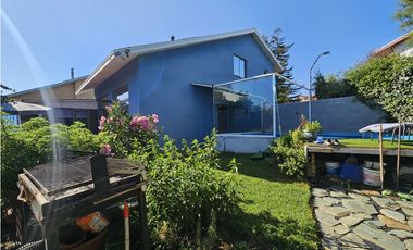 LOMAS DE CURAUMA / CASA CON PISCINA TEMPERADA / 4D 4B 3E