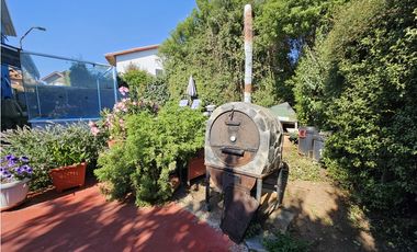 LOMAS DE CURAUMA / CASA CON PISCINA TEMPERADA / 4D 4B 3E