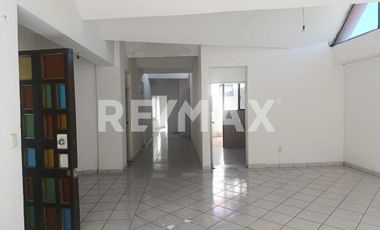 Espacio ideal para bodega en la mejor ubicacion - (3)
