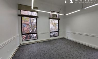 Oficina en Arriendo en Huérfanos con Manuel Rodriguez Norte