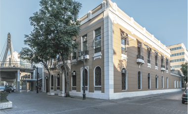 Oficina en Arriendo en Huérfanos con Manuel Rodriguez Norte