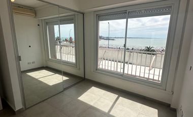 3 ambientes frente al mar balcón terraza cochera Las Toscas