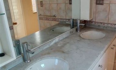 Casa en Arriendo en Ricardo Rivera Carvajal 466