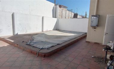 Casa en Arriendo en Ricardo Rivera Carvajal 466