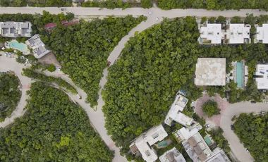 Lote mixto ESQUINA en venta en la prestigiosa Aldea Zamá cerca de ArtHouse