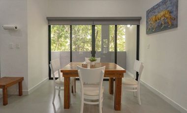 Edificio mixto en venta en el area comercial de Aldea Zamá