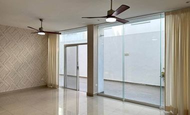 Casa en renta en Privadas del Canadá, Escobedo
