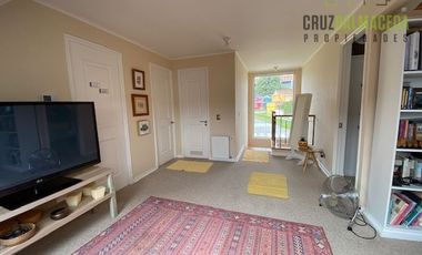 Casa en Venta en Dos Esteros, a pasos del Colegio San Javier