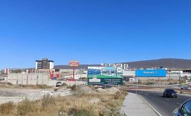 Renta Terreno Comercial en Lomas del Campanario Norte