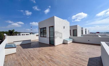 Casa en venta en Metepec a un costado del Parque Bicentenario con diseño moderno