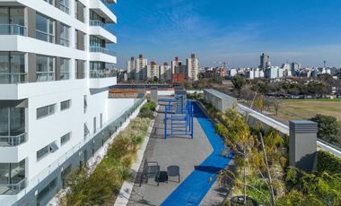 Penthouse de 5 ambientes con green-roof y piscina en venta en Concepción Palermo