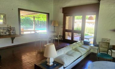 Casa en Alquiler 5 Ambientes en el Golf Club Argentino