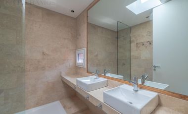 CASA LIVING - Departamento  en Las Lomas de San Isidro