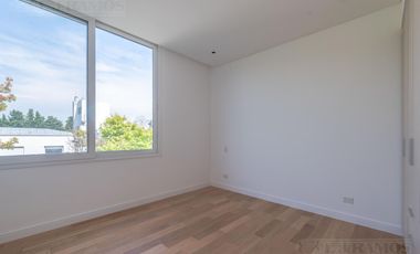 CASA LIVING - Departamento  en Las Lomas de San Isidro