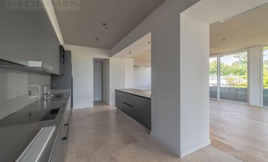 CASA LIVING - Departamento  en Las Lomas de San Isidro