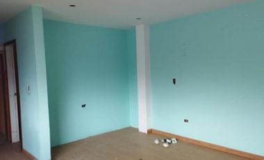 DE VENTA HERMOSA CASA, IMBABURA, CIUDAD ATUNTAQUI.