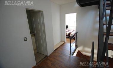 DÚPLEX VENTA 5 AMBIENTES COCHERA JARDIN VICENTE LOPEZ