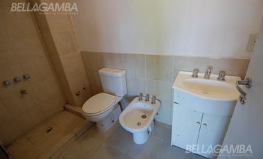 DÚPLEX VENTA 5 AMBIENTES COCHERA JARDIN VICENTE LOPEZ