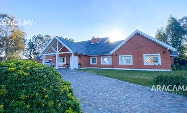 CASA en VENTA en Echeverria del Lago - Canning