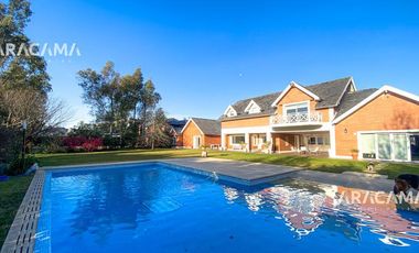 CASA en VENTA en Echeverria del Lago - Canning