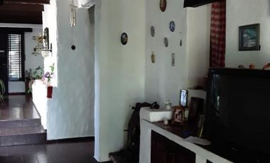 Casa - Burzaco