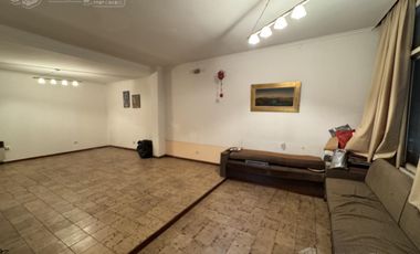 Venta Casa 4 ambs garaje y terraza en Parque Avellaneda