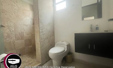 CASA EN VENTA EN LOMAS DE COCOYOC