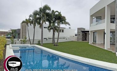 Residencia en Venta en Lomas de Cocoyoc