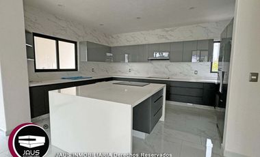 Residencia en Venta en Lomas de Cocoyoc