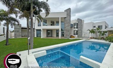 Residencia en Venta en Lomas de Cocoyoc