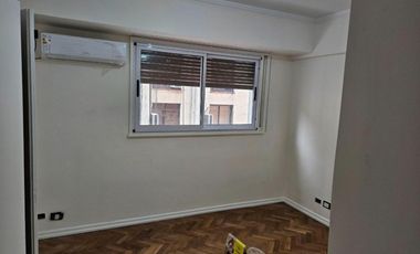Departamento en alquiler - 5 Dormitorios 4 Baños - Cochera - 150Mts2 - Retiro