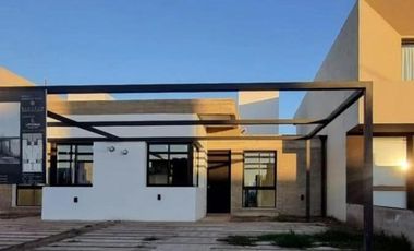 Casa en venta - 2 Dormitorios 2 Baños - 100Mts2 - Córdoba