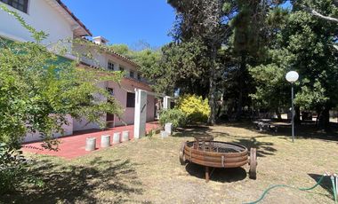 CASA EN VENTA CON PILETA Y DEPARTAMENTOS EN MAR DE AJO