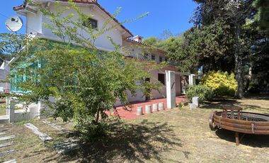CASA EN VENTA CON PILETA Y DEPARTAMENTOS EN MAR DE AJO