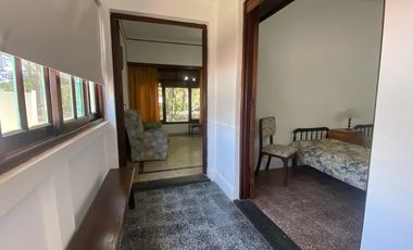 CASA EN VENTA CON PILETA Y DEPARTAMENTOS EN MAR DE AJO
