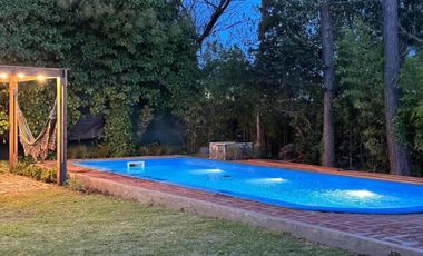 Casa en venta - 2 Dormitorios 2 Baños - Cochera - 700Mts2 - Necochea