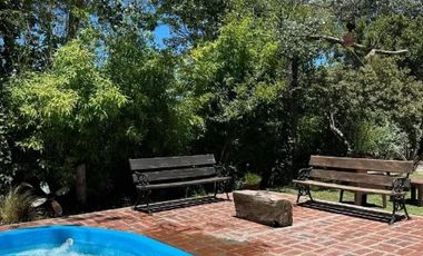 Casa en venta - 2 Dormitorios 2 Baños - Cochera - 700Mts2 - Necochea