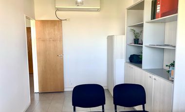 OFICINA EN ALQUILER AMOBLADA