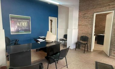 Casa 3 ambientes en Cangallo 170