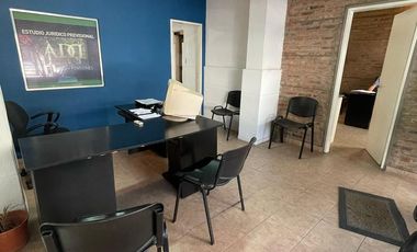 Casa 3 ambientes en Cangallo 170