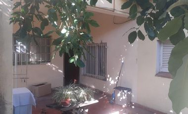 Casa 3 ambientes en Cangallo 170