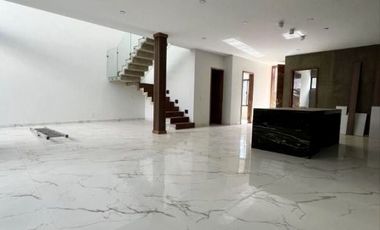 Estrena casa en Bosques de Santa Anita