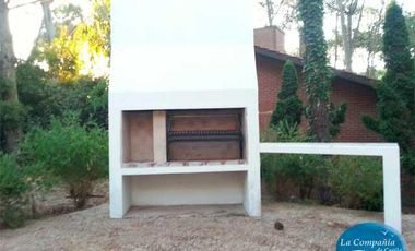 Cod 381 VENTA  3 hab/2 baños USD 250.000