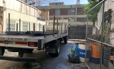 Excelente establecimiento Industrial, 1023 m2 cubiertos