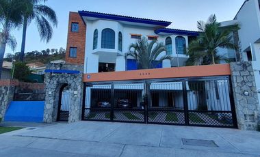 SE VENDE RESIDENCIA EN FRACCIONAMIENTO BUGAMBILIAS PRIMERA SECCION