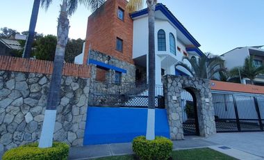 SE VENDE RESIDENCIA EN FRACCIONAMIENTO BUGAMBILIAS PRIMERA SECCION