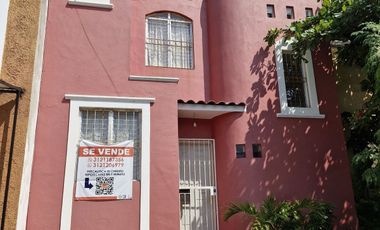 Casa en venta zona norte de Villa de Álvarez